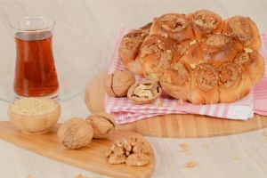 Tahinli Cevizli Çörek